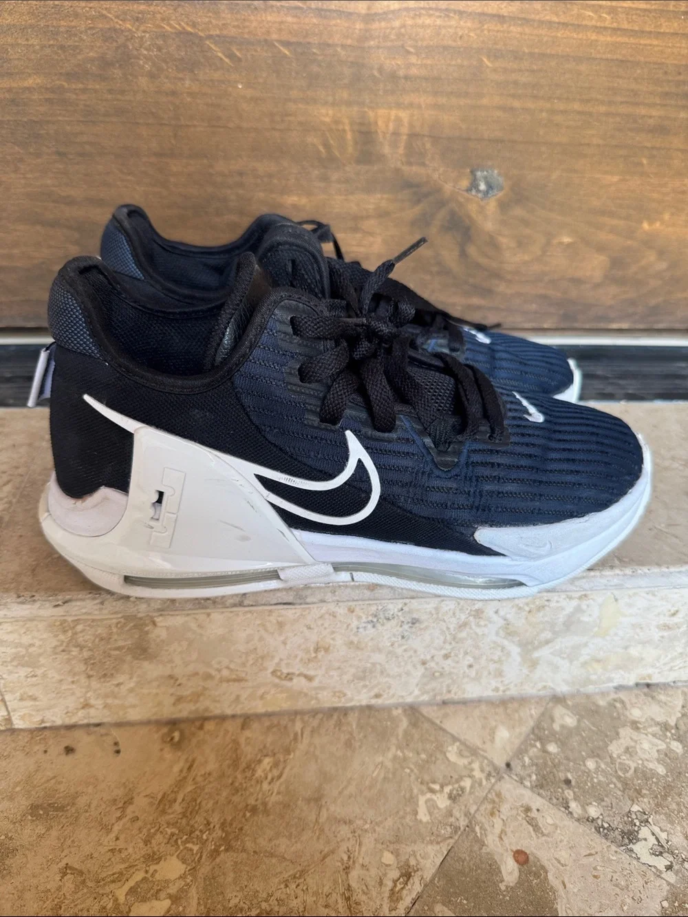 N/A comfortable nike